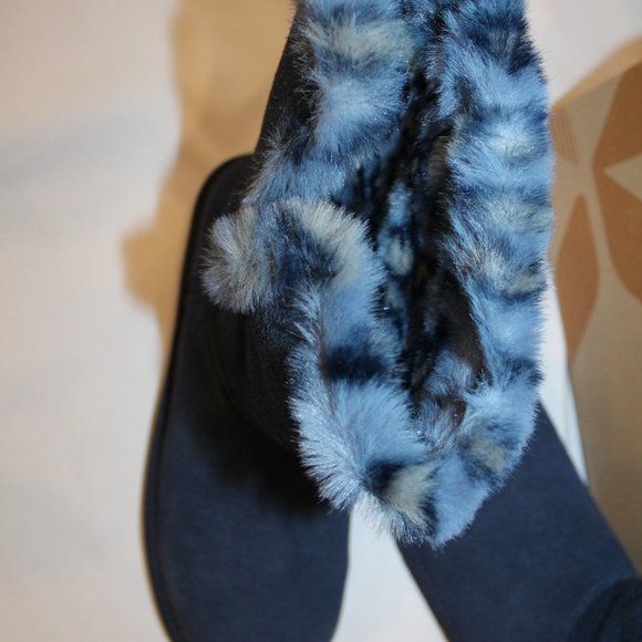 NIB UGG KOOLABURRA CLASSIC SHORT ARIBEL LEOPARD BLUE SUEDE FUR WINTER BO… - Picture 4 of 7